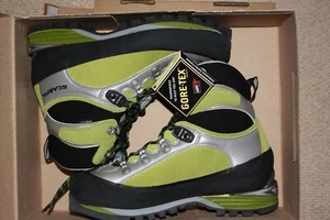 Scarpa Triolet Pro EU 38 / UK 5 - Brandneu - Bild 1 von 2