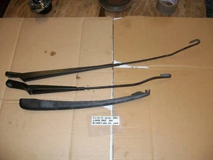 CITROEN C5 2000-2004 HATCH SET OF FRONT AND REAR WIPER ARMS - Picture 1 of 1