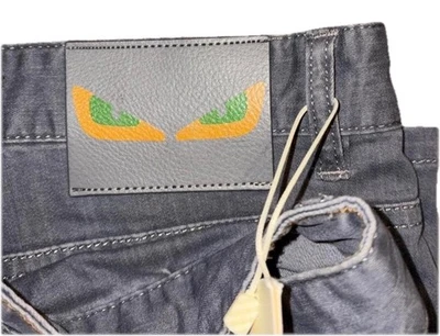 Pantalones de mezclilla grises Fendi Monster Logo para hombre, clásicos Foto 1 de 4