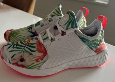 Novo com etiquetas New Balance Fresh Foam Cruz Paradise floral tropical flamingo tamanho 7.5 - Imagem 1 de 4