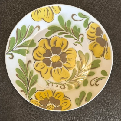 Plato grande floral amarillo y verde Ascot Delux Ironstone mediados de siglo Foto 1 de 4