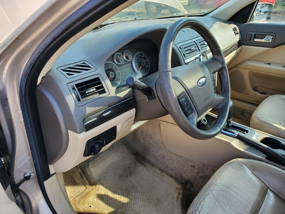 Steering Column (floor shift)(comes with key) 2006-2008 Ford Fusion (to 12/3/07) - Image 1 of 4