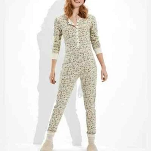 American Eagle Womens Thermal PJ Onepiece Snowflake Tree Size Small - Picture 1 of 9