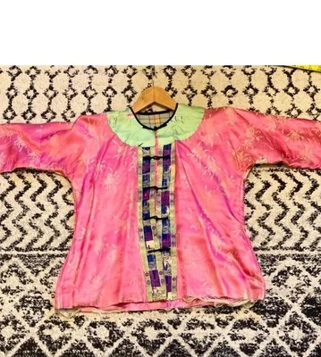 Антикварная китайская шелковая куртка ca. 1940: Ручной работы розовый и пастельно-зеленый как есть - Изображение 1 из 4