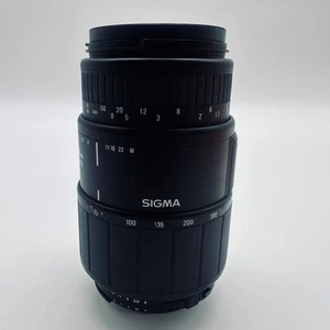 Sigma 70-300mm f/4.0-5.6 für Sigma SA-Mount, Canon EF Mount, Nikon F Mount - Bild 1 von 6