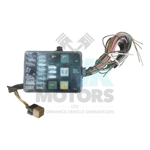 BMW E28 525i Fuse Box 61131370426 - Picture 1 of 10
