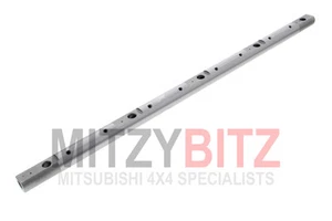 EJE BASCULANTE PARA MITSUBISHI PAJERO SHOGUN L049G 2.5TD - Imagen 1 de 11