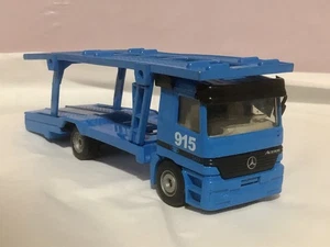 Siku Mercedes-Benz Actros car transporter - Picture 1 of 11