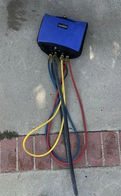 Colector de refrigerante Fieldpiece SM480V 4 puertos SMAN con medidor de micras Foto 1 de 4