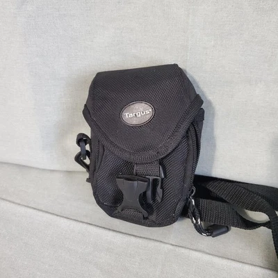 Targus Compact Camera Pouch Case Black Shoulder Strap Belt Loop Mesh Pocket - Image 1 of 4