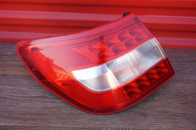 Lincoln MKZ Zephyr 2006-2009 luz trasera conductor lado izquierdo Foto 1 de 4