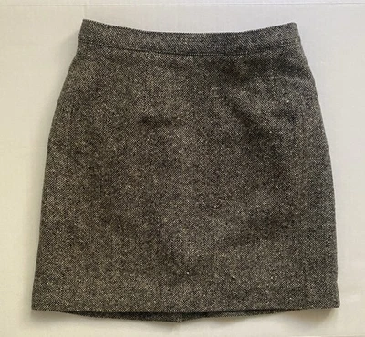 GAP Premium Tweed Mini Skirt Size 4 Classic Tailored Wool Blend Vintage Timeless - Image 1 of 4