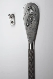 Vtg {1938} PLOMB ▪️5249▪️ 3/8" DRIVE CUB REVERSIBLE PearHead RATCHET 🔸️ USA - Picture 1 of 14
