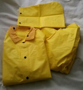 Rainfair Protective Gear Yellow Waterproof Overalls Jacket Fishing, Rain  NEW