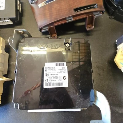 Conjunto de módulo de control de llave inteligente SD+* 2016-17 Hyundai Elantra GT 95480-A5215 BB Foto 1 de 4