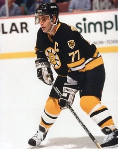 Ray Bourque Boston Bruins Unsigned 8x10 Photo - Picture 1 of 1