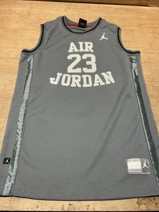 Nike Air Jordan #23 Jersey Fly since 1982 Youth Size XL Gray - Picture 1 of 5