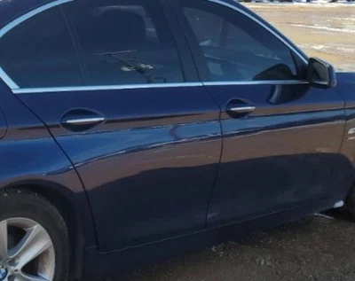 BMW 528i 2011-2016 airbag de rodilla de pasajero derecho OEM Foto 1 de 4