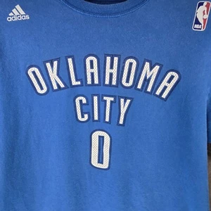 Adidas Oklahoma City Thunder Westbrook 0 Blue Sz L Tshirt Faux NBA Jersey Patch - Picture 1 of 15