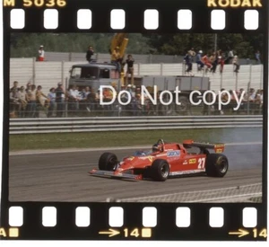 FOTOGRAFÍA NEGATIVA DE 35 MM GILLES VILLENEUVE FERRARI 126CK SAN MARINO GP 1981 - Imagen 1 de 3