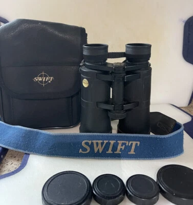 Vintage Swift 8X30 Binoculars With Case - Image 1 of 4