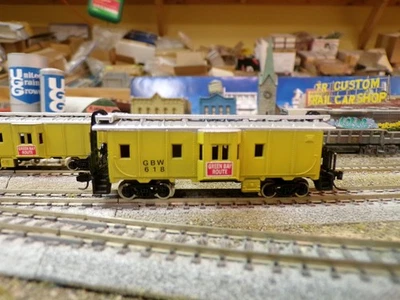 N-Scale custom green bay & western caboose # 618 - Image 1 of 3