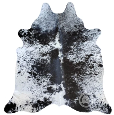 Real Cowhide Rug Salt and Pepper - Size 6 x 7-8 ft - Image 1 of 4