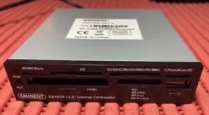 LETTORE CARD READER INTERNO CON PORTA USB EMINENT EM1059 TESTATO - Foto 1 di 5