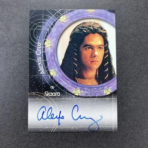 STARGATE SG-1 Autograph ALEXIS CRUZ AS SKAARA #A4 - Picture 1 of 2