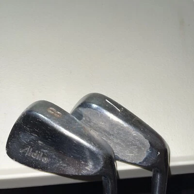 CLUB   Aldila 7&8 Irons Blade   /  RH  /   Aldalite Reg. Graphite 36 In. Both - Image 1 of 3