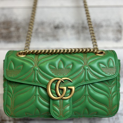 Borsa Gucci x Adidas verde Marmont 443497 pelle logo catena oro GG zip imbottita