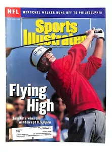 Tom Kite Signed Sports Illustrated Autographed - Picture 1 of 1