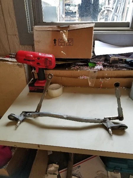 Transmissão do limpador compatível com 05-10 COBALT  - Imagem 1 de 1