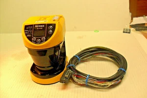 TALLA-04M - KEYENCE con Cable - VENDIDO COMO ESTÁ NO FUNCIONA - Imagen 1 de 4