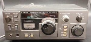Imperfect - TRIO Kenwood R-1000 COMMUNICATIONS RECEIVER - Picture 1 of 10