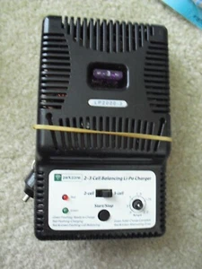 RC Accessory Parkzone 2-3 Cell Balancing Li-Po Charger - Picture 1 of 2