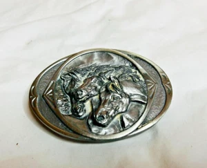 Hebilla de cinturón vintage 1983 Bergamot Brass Works Three Horses Country K-146 - Imagen 1 de 4