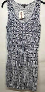 Nuevo con etiquetas/ Vestido pequeño/marca corazón de terciopelo X para mujer - Imagen 1 de 7