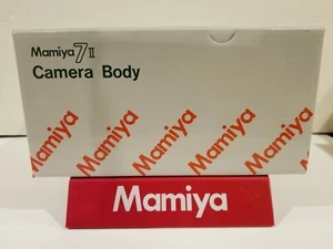 Mamiya 7 II BODY *** EMPTY BOX *** - Picture 1 of 2