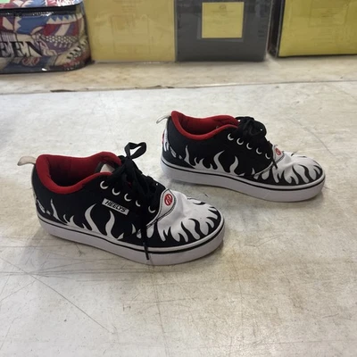 Heelys туфли молодежи 4 коньков кроссовок колесо черный с белым пламенем - Изображение 1 из 4