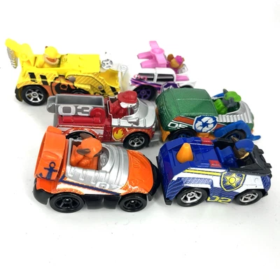 Lote de 6 coches de patrulla canina vehículos de metal verdadero fundido a presión Nickelodeon Toys Chase Skye Foto 1 de 4