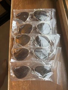 5 Paar BACARDI Rum Pilotensonnenbrillen NEU ORIGINALVERPACKUNG - Bild 1 von 3
