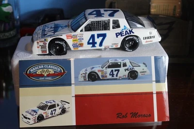 NASCAR Rob Moroso 1988 Peak Chevy Monte Carlo ARC 1/24 1 of 732 Lionel - Image 1 of 4