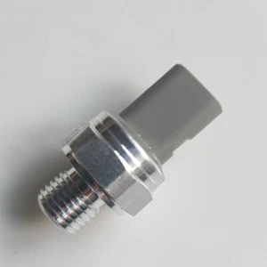 55573719 Oil Pressure Switch for VAUXHALL OPEL CHEVROLET Captiva - Bild 1 von 5