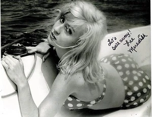 Lee Meredith signed Autogramm 8x10 Foto Ulla 1967 The Producers - Bild 1 von 1