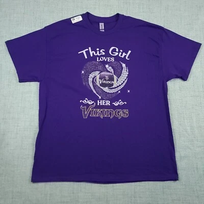 Camiseta gráfica púrpura nueva con etiquetas Minnesota NFL para mujer XL This Girl Loves Her Vikings Foto 1 de 4
