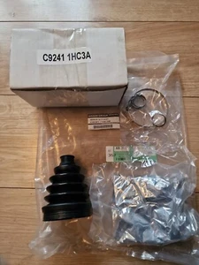 Cv boot, Drive shaft GENUINE NISSAN NUMBER C92411HC3A - Picture 1 of 5