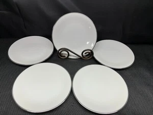 H&C Heinrich "WHITE / PLATINUM" Bavaria ~ Set of 5 ~ Bread Plates ~ 6 1/2" - Picture 1 of 7