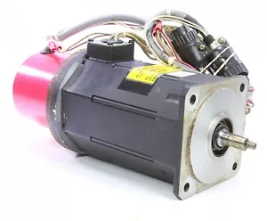 Fanuc A06B-0524-B251 Servomotore AC - Foto 1 di 4