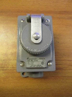 RUSSELLSTOLL PIN FUNDA RECEPTÁCULO CAT# 3744.. VH-72 Foto 1 de 4